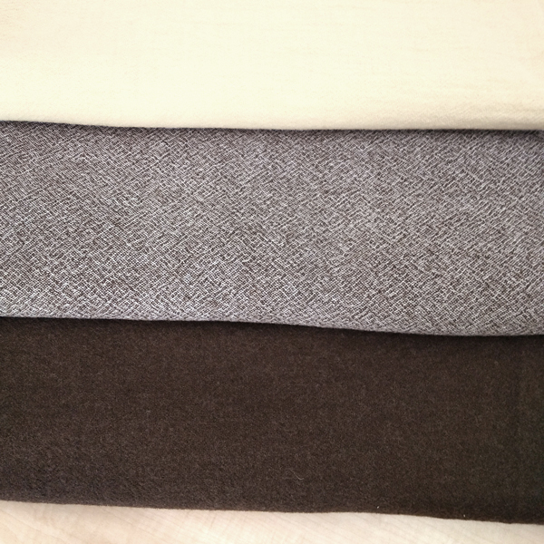 OEA32180 染料不使用のブルガリアンハイランドウール | 小原屋繊維