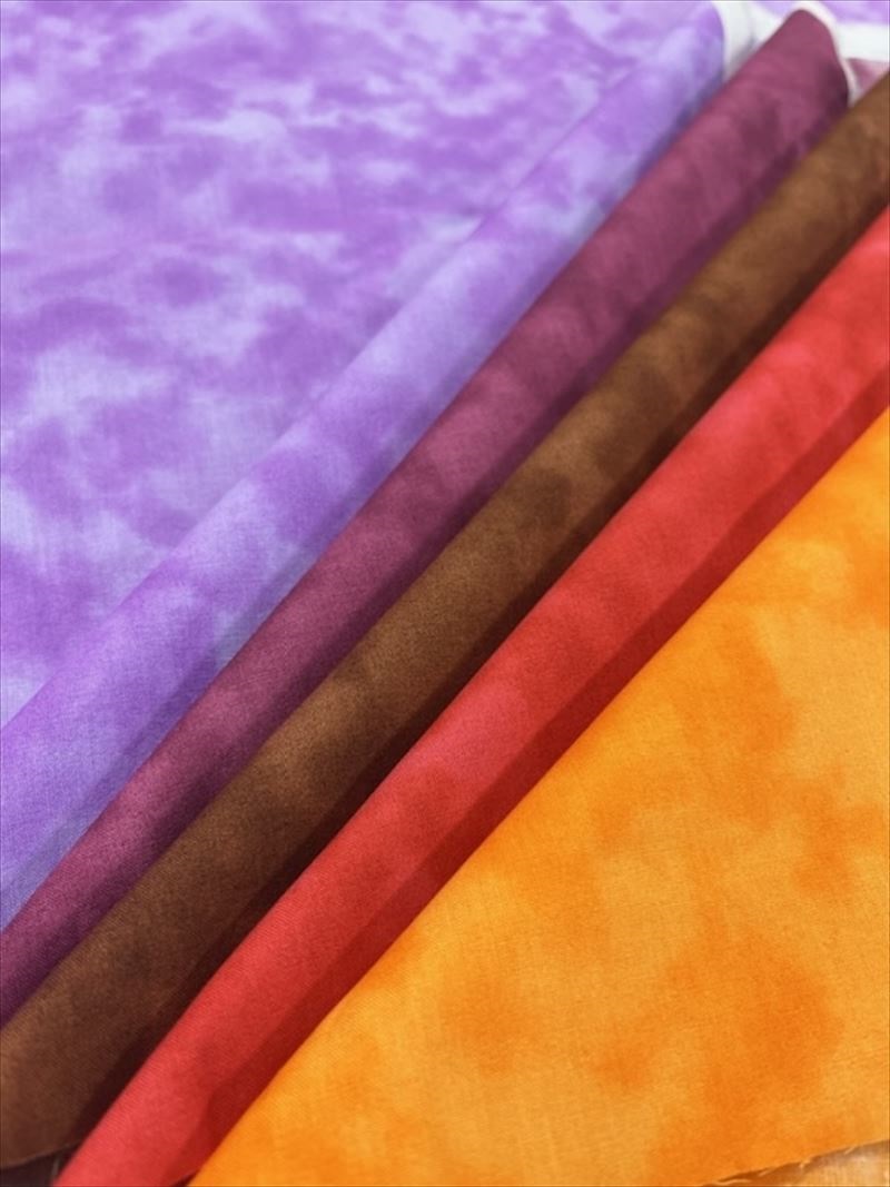 チルぬい すのチル Man ムラ染めメンカラリバーシブルバケハ チルぬい すのチル SnowMan ストライプメンカラつなぎ＆バケハ - メルカリ